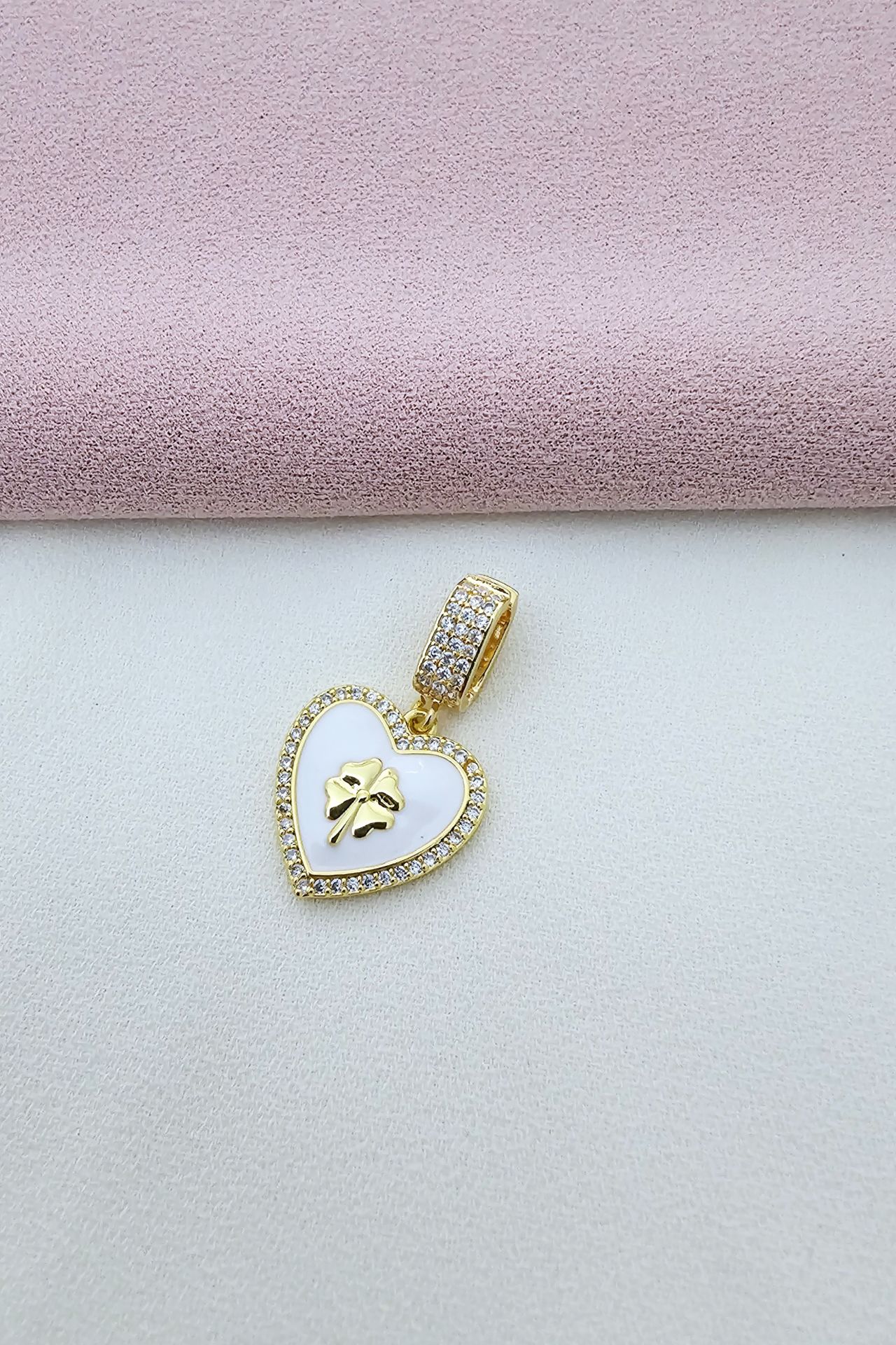 Ajda Charm