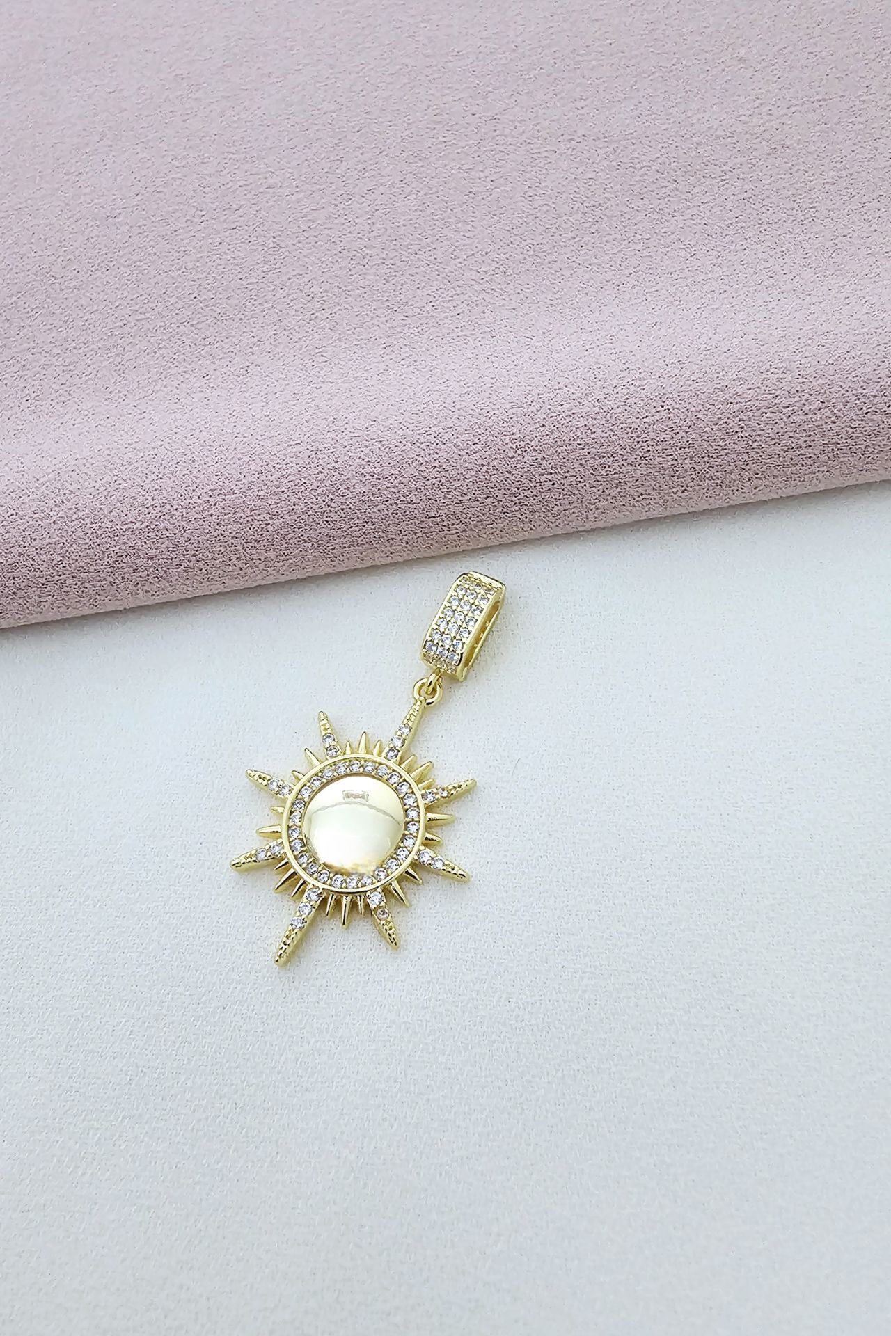 Ajda Charm