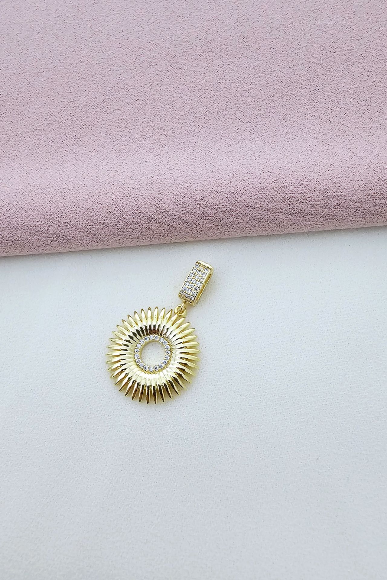 Ajda Charm