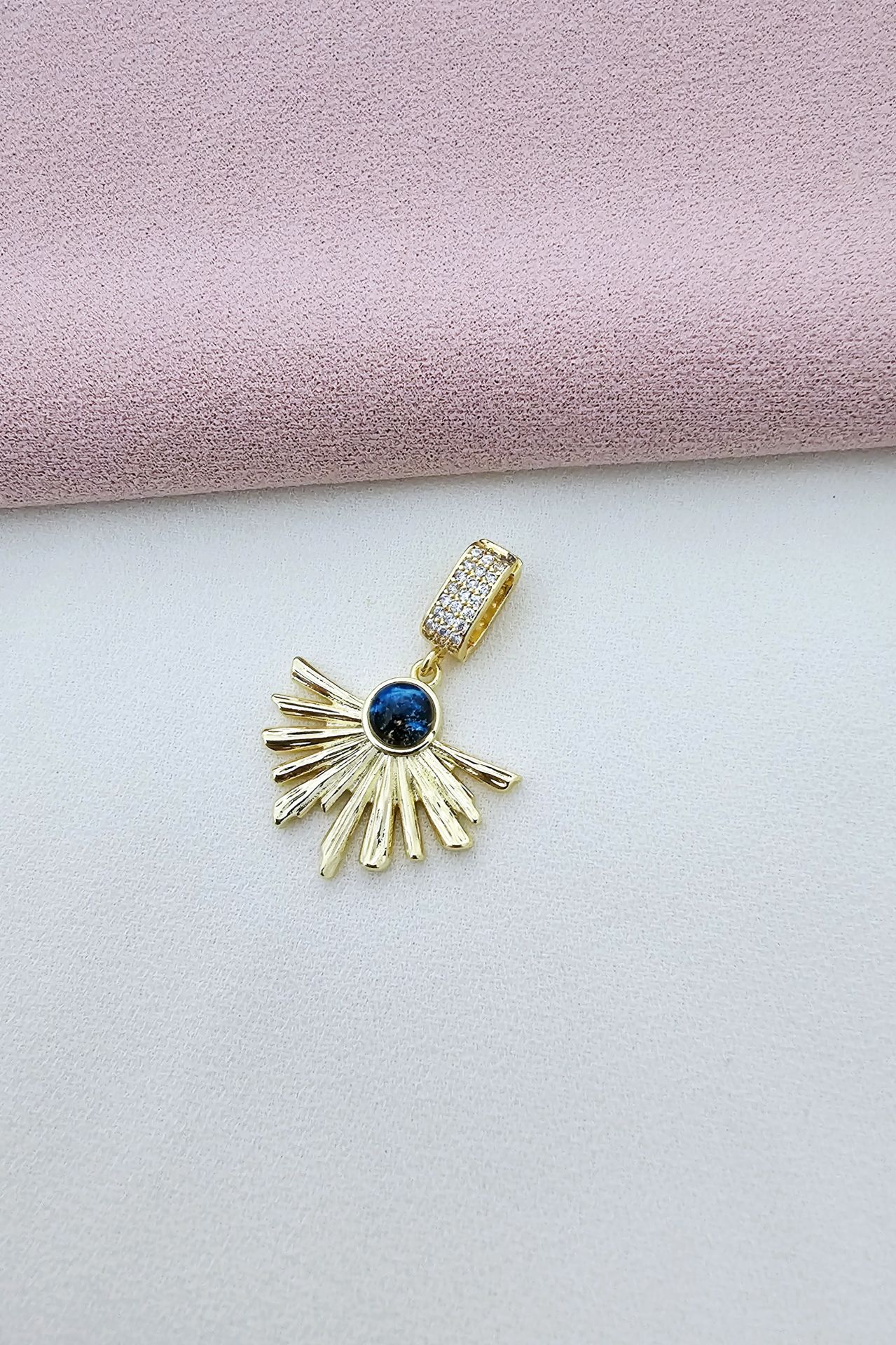Ajda Charm