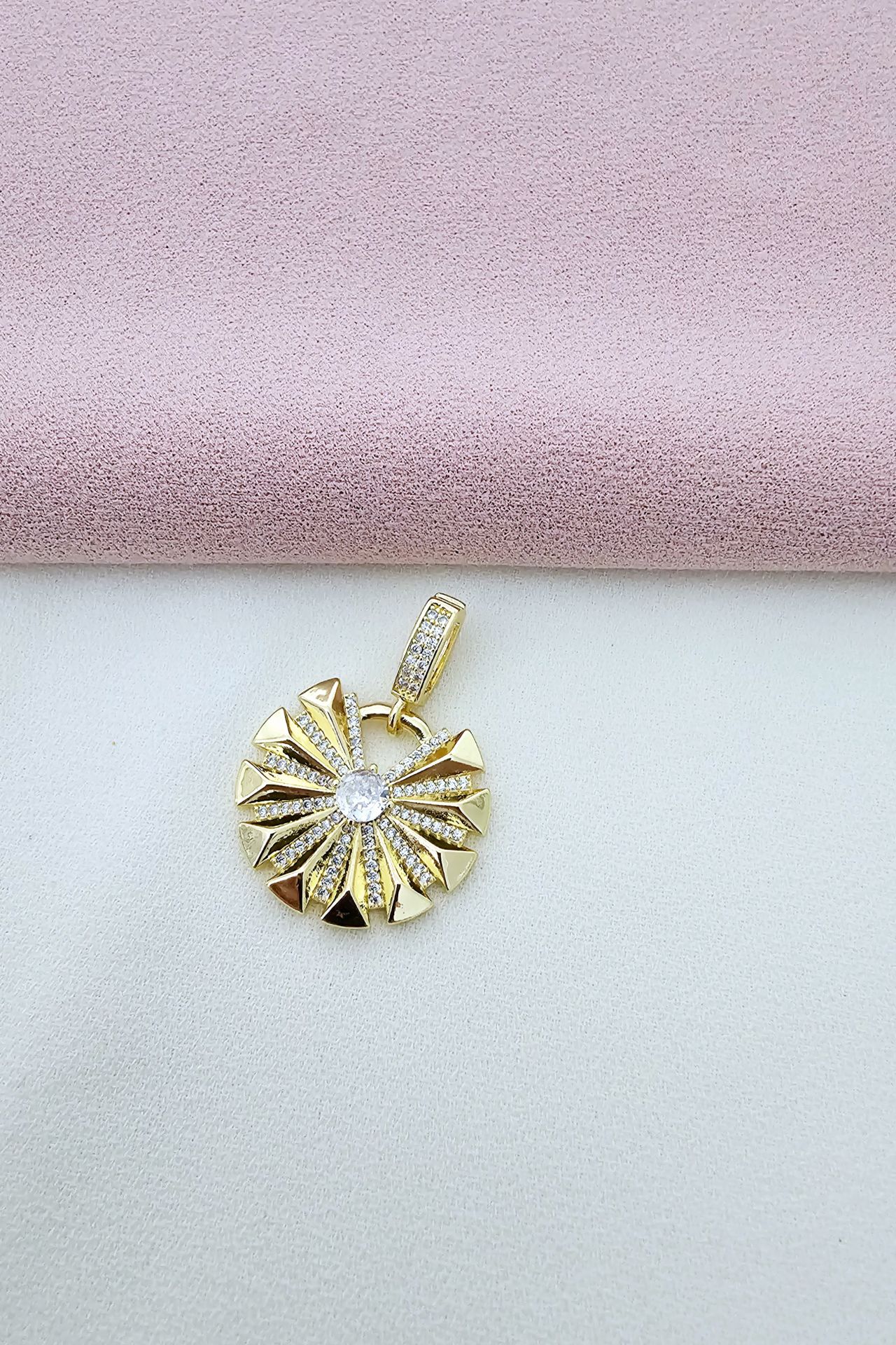 Ajda Charm