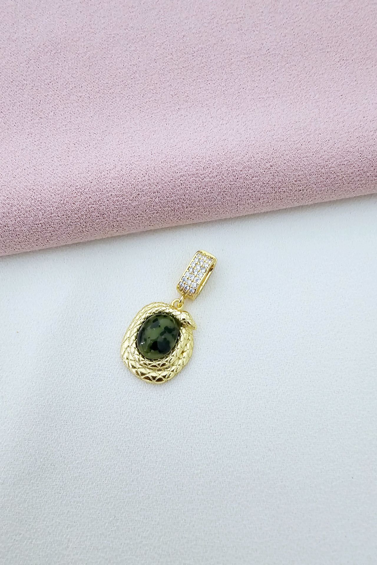 Ajda Charm