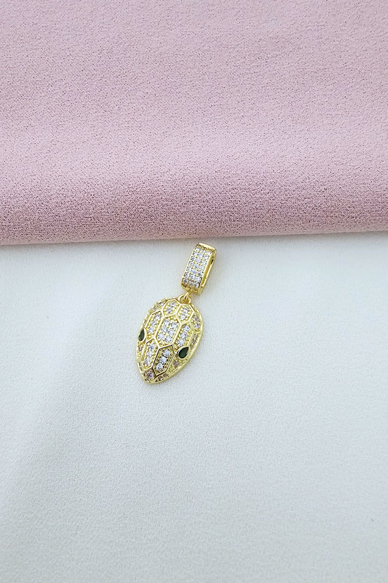 Ajda Charm