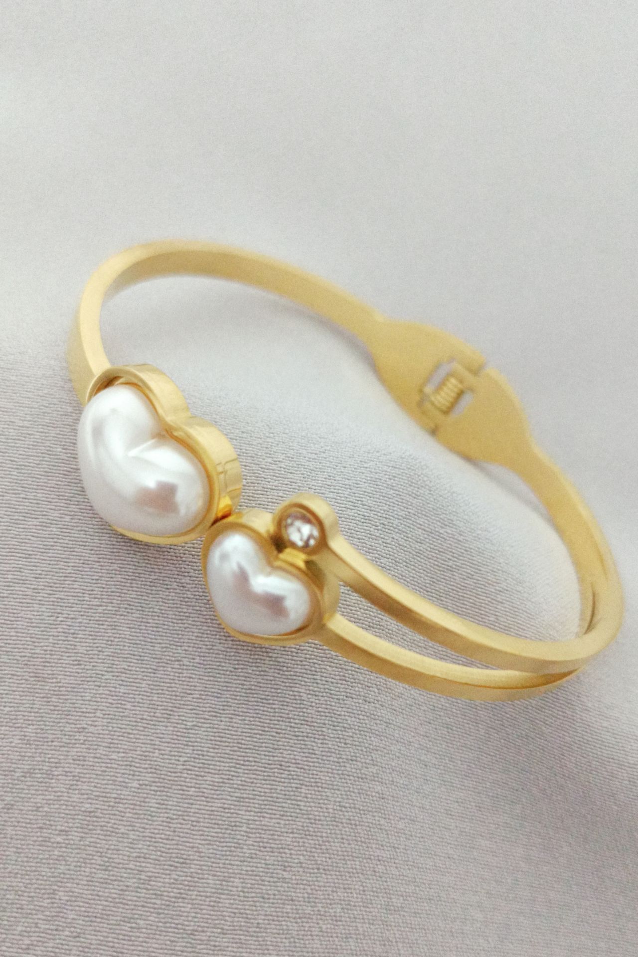 Çelik kalp bileklik gold