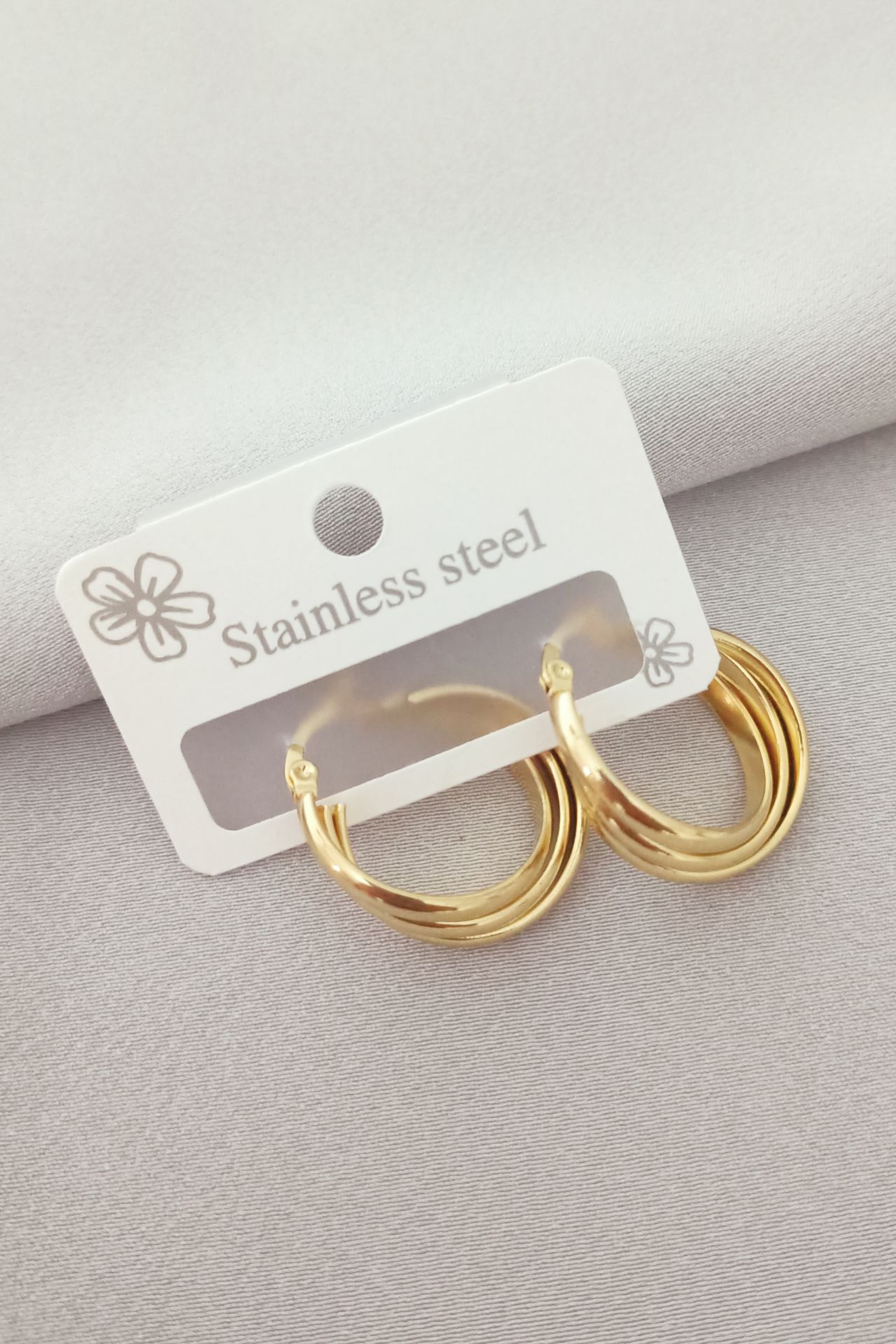 Çelik gold küpe