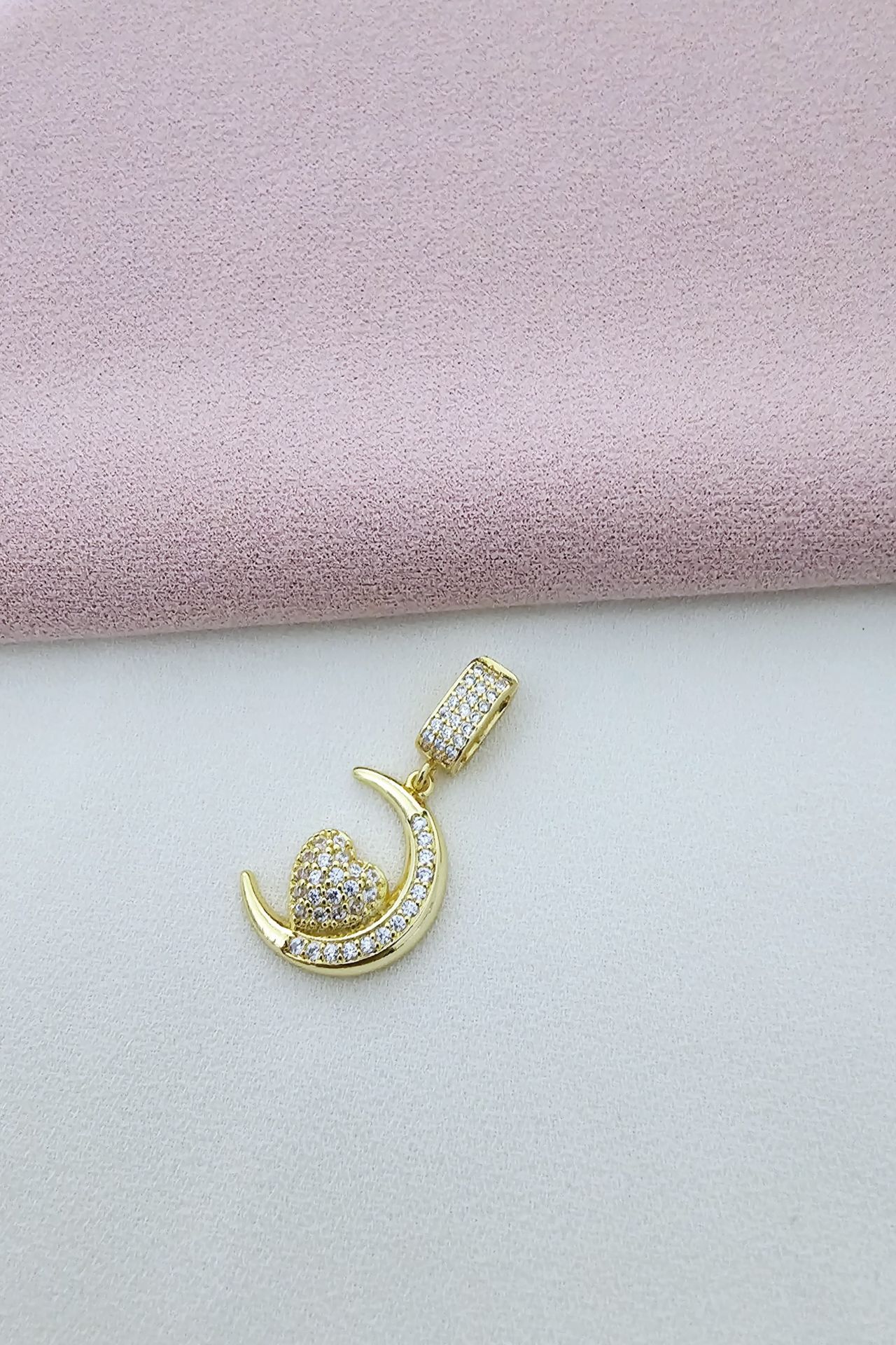 Ajda Charm