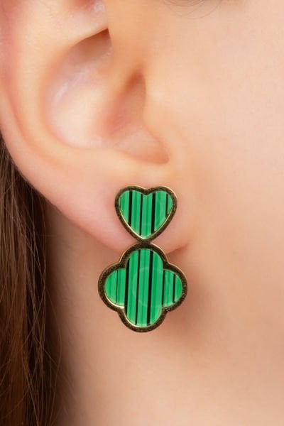 Yeşil Taş Detaylı Çelik Küpe