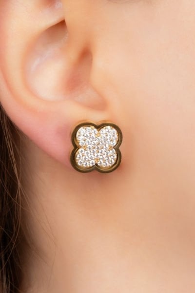 Yonca Figürlü Taşlı Çelik Küpe