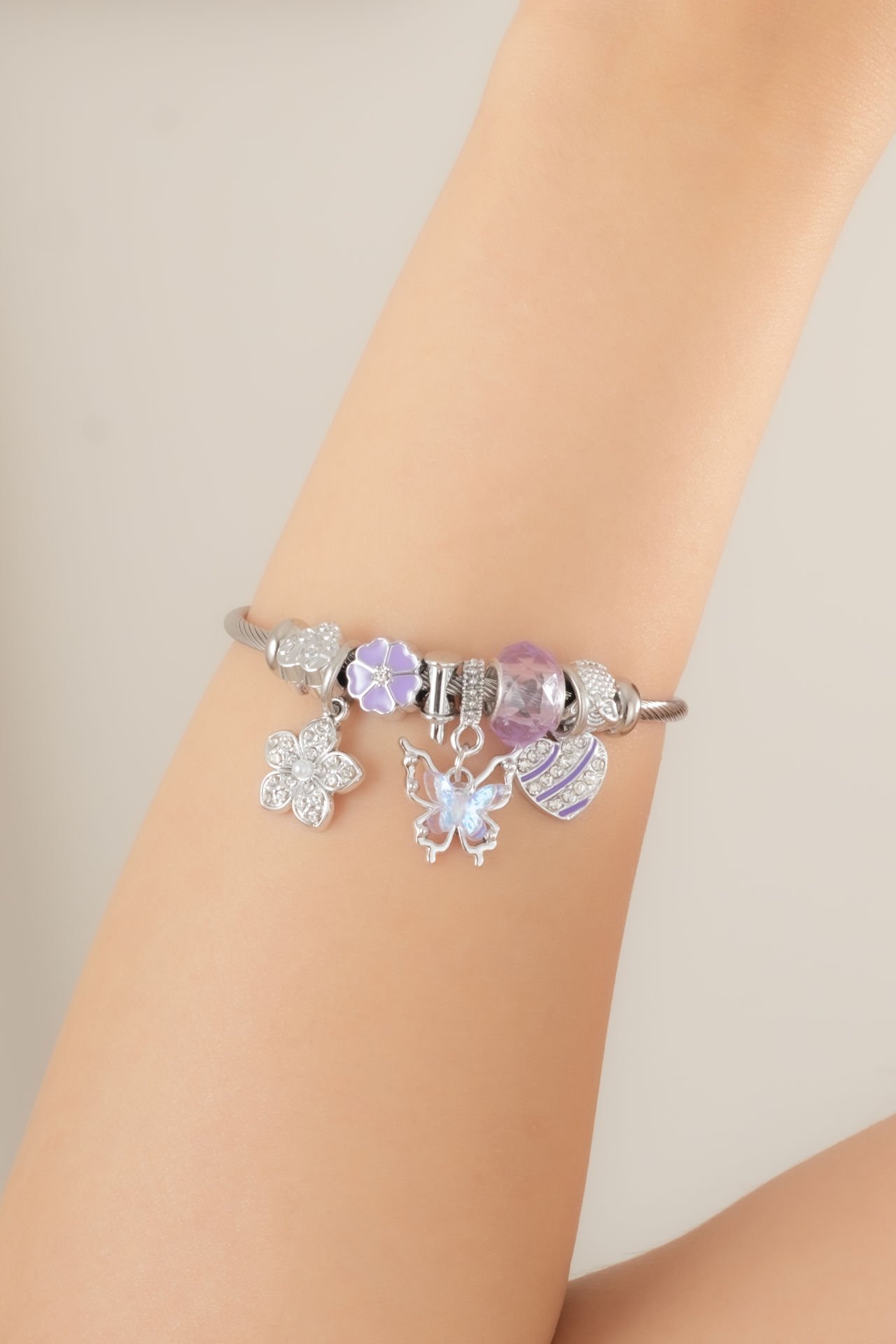 Çelik Pandora Kelebek ve Çiçek Figürlü