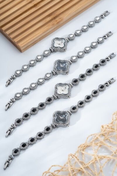 Gümüş Renk Taş Detaylı Çiçek Kadranlı Kol Saati