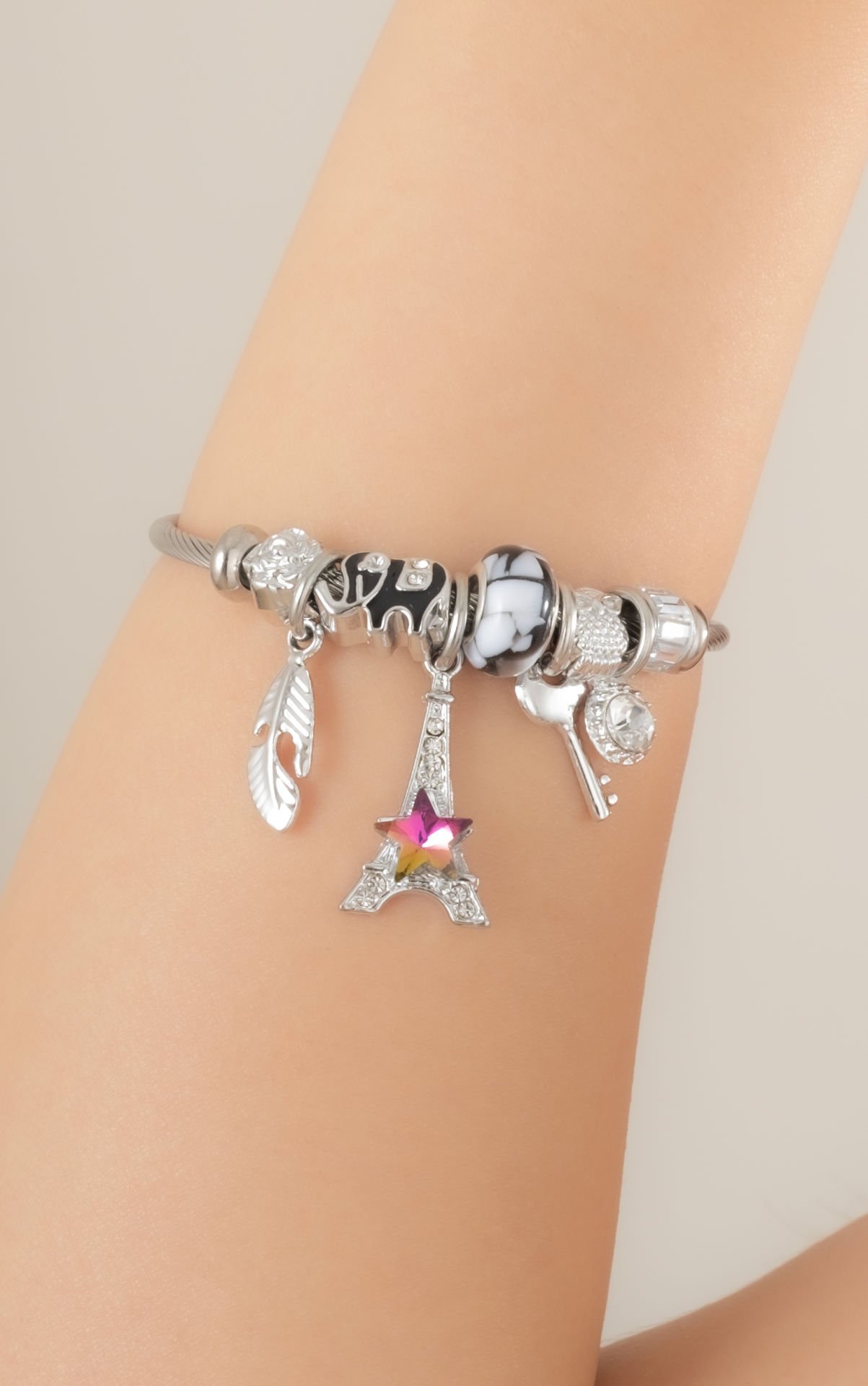 Çelik Pandora Eyfel Kulesi Figürlü