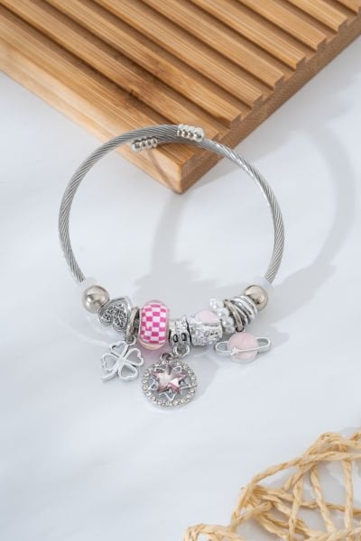 Çelik Pandora Gezegen ve Yonca Figürlü