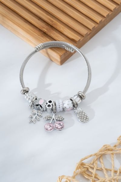 Çelik Pandora Ananas ve Kiraz Tane Figürlü