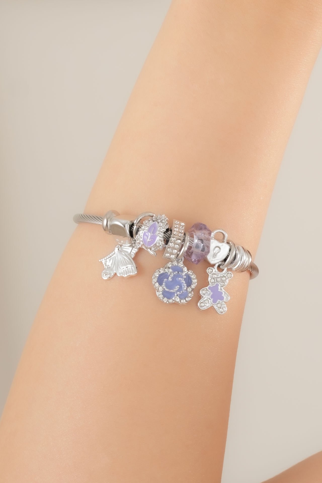 Çelik Pandora Ayıcık ve Kelebek Figürlü