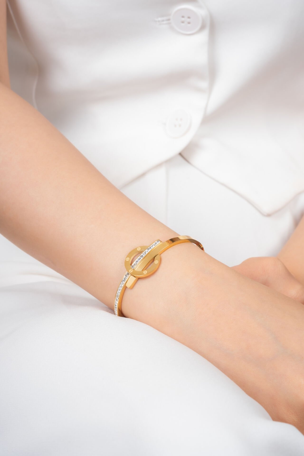 Çelik Taşlı Gold Bileklik