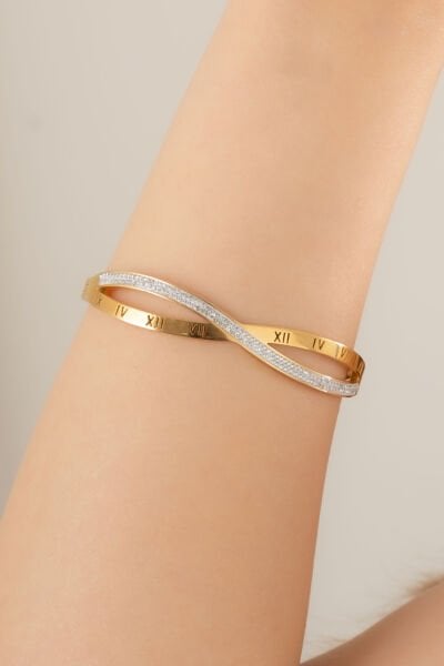 Sonsuzluk Modeli Roma Rakamlı Taşlı Bileklik