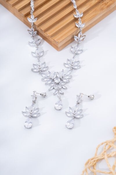 Gümüş Taşlı Takı Seti