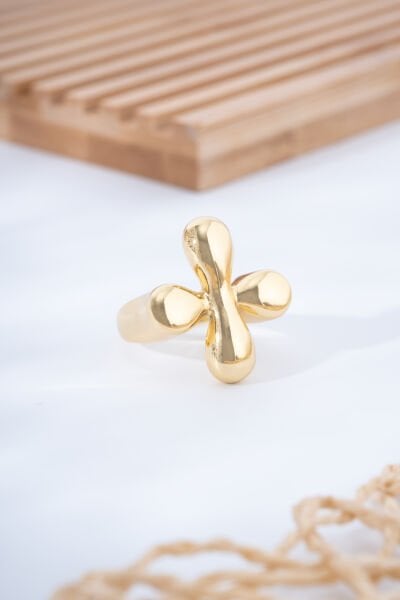 Altın Sarısı Damla Uçlu Çapraz Formlu Yüzük