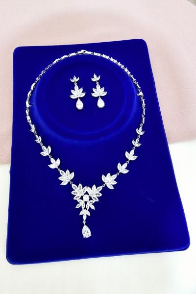 Vip Taşlı Set