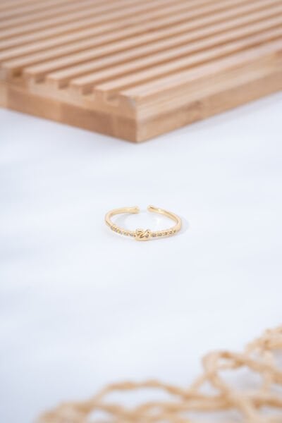 Gold Kuğu Figürlü Yüzük