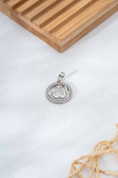 XUPİNG Gümüş Rengi Allah Yazılı Yuvarlak Xuping Kolye Ucu