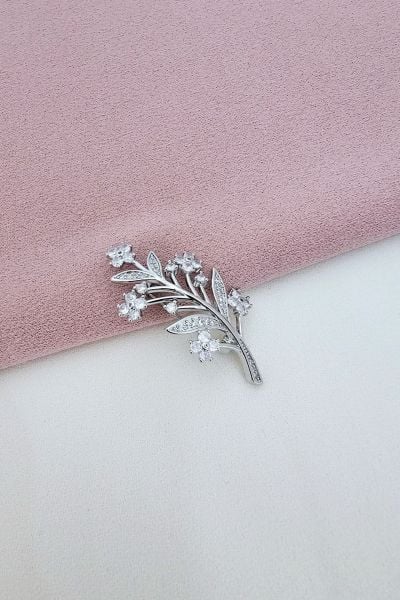 Zirkon Taşlı Çiçek Figürlü Silver Broş