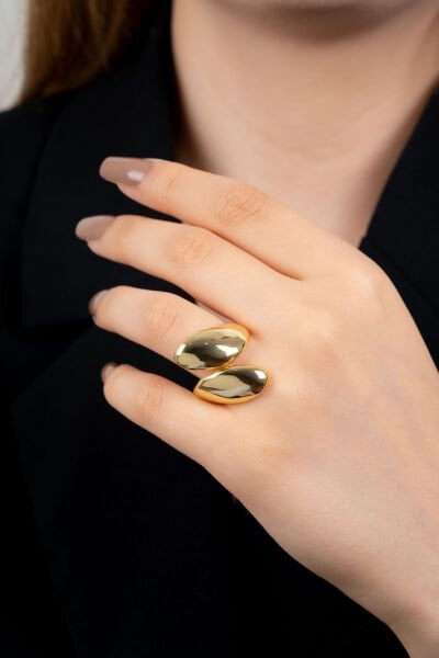 Gold Oval Formlu Yüzük