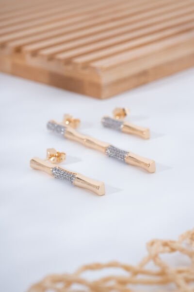 Rose Silindirik Formlu Taşlı VİP Küpe Seti