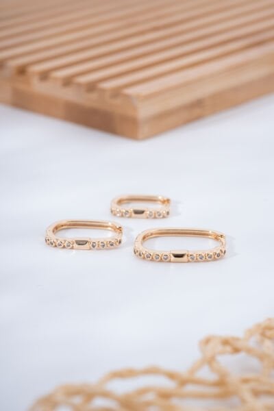 Rose Taş Detaylı Halka VİP Küpe Seti