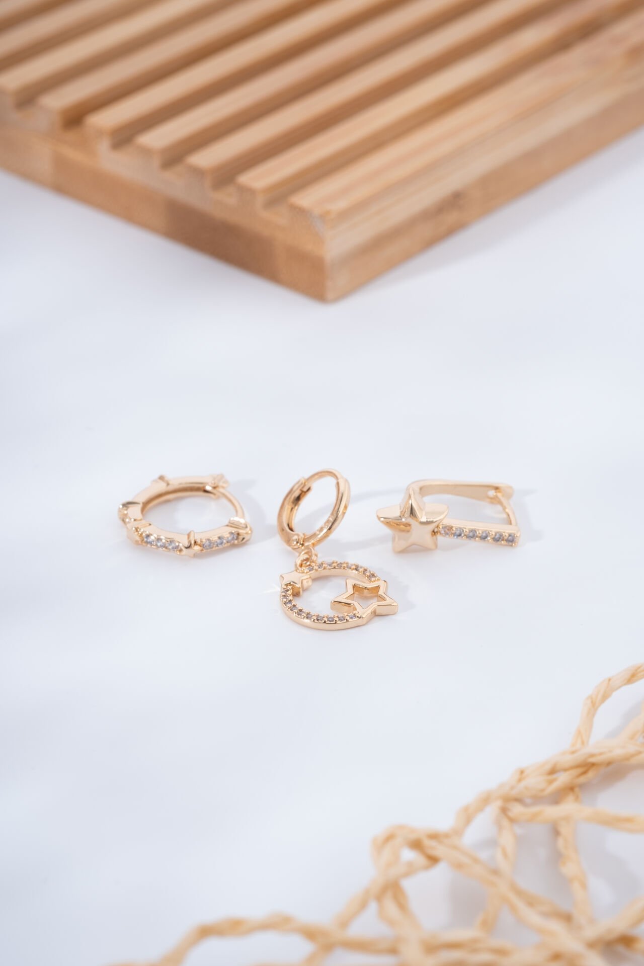 Rose Yıldız Figürlü VİP Küpe Seti