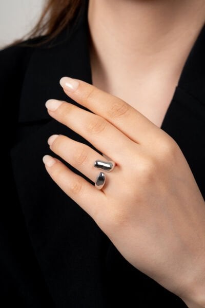 Gümüş Renk Çelik Sevimli Figür Detaylı Ayarlanabilir VIP Yüzük