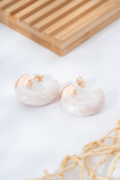 Beyaz Mega C VİP Küpe