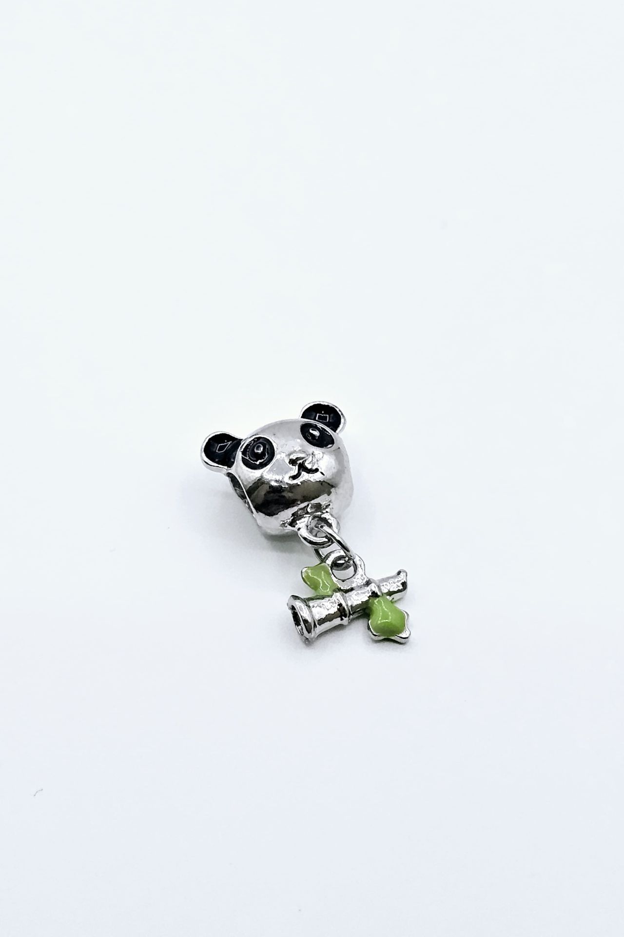Çelik Panda Charm