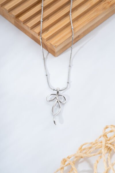 Silver Kıvrım Kolye