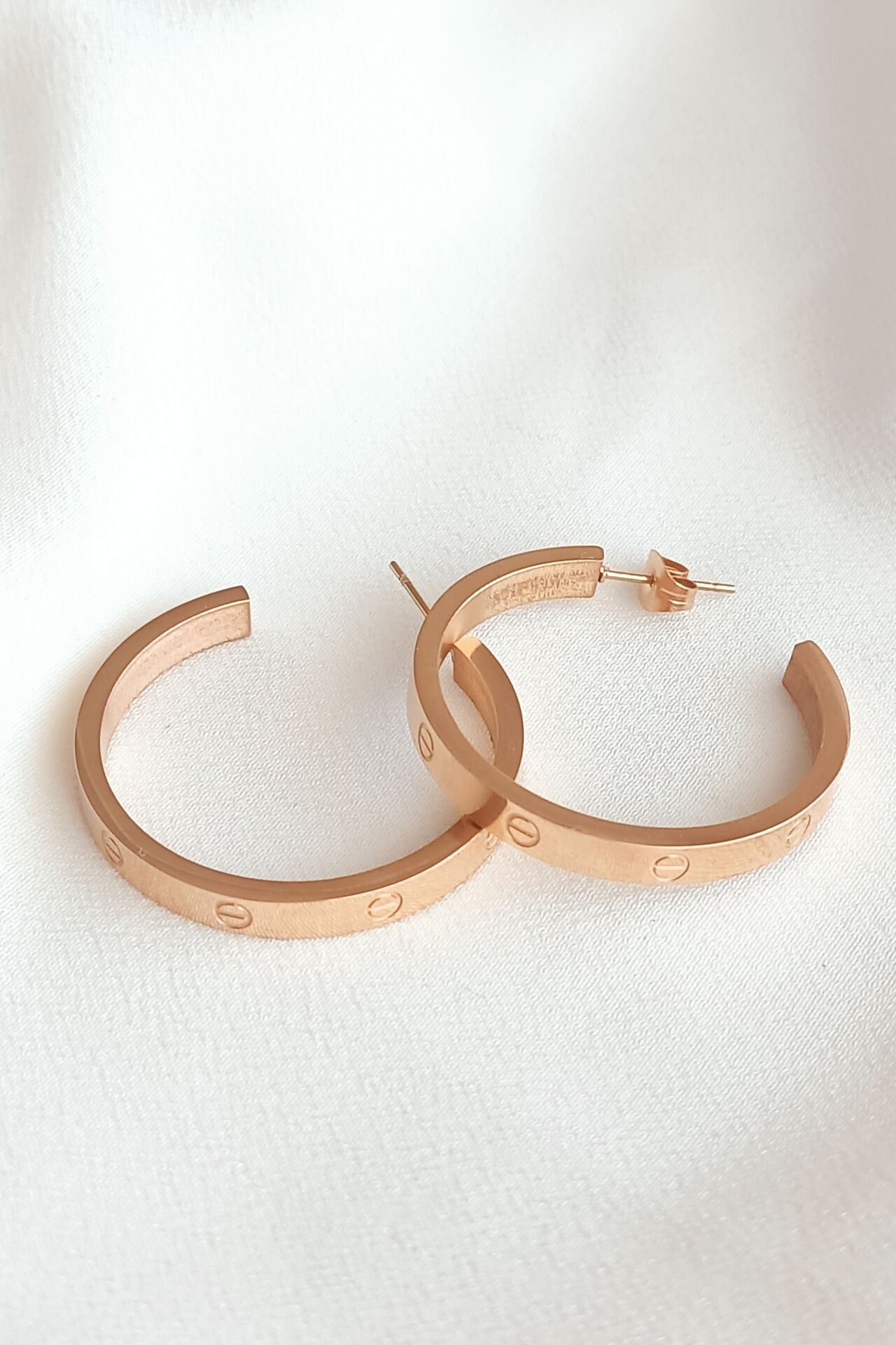 Çelik cartier küpe rose