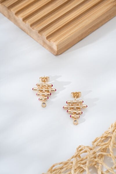 Altın Sarısı Pembe Taş Detaylı VIP Küpe