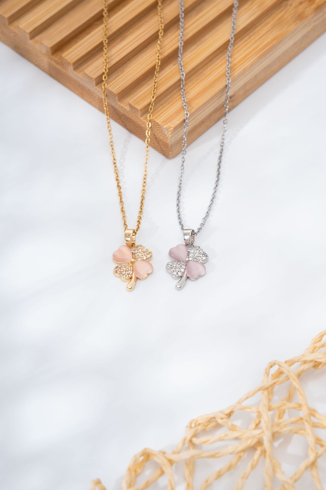 Zarif Çiçek Kolye (GOLD -SİLVER)