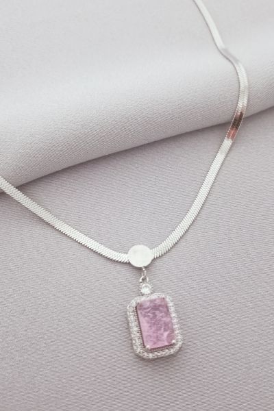 Çelik pembe taşlı kolye