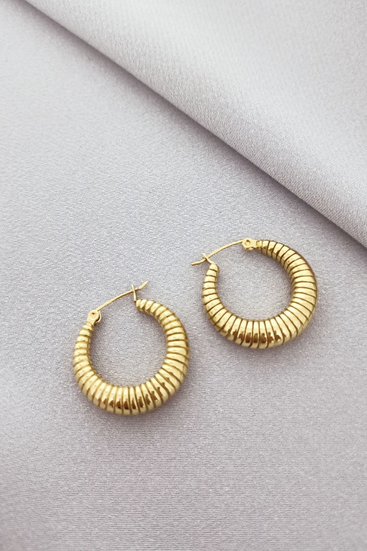 Çelik Vintage Worm Küpe