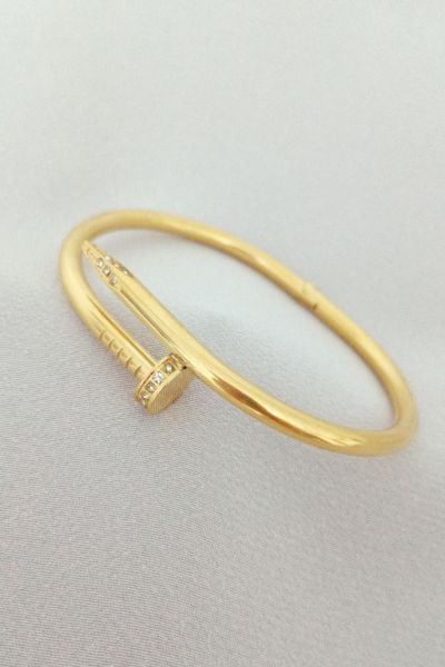 Çelik zirkon taşlı cartier yazılı bileklik