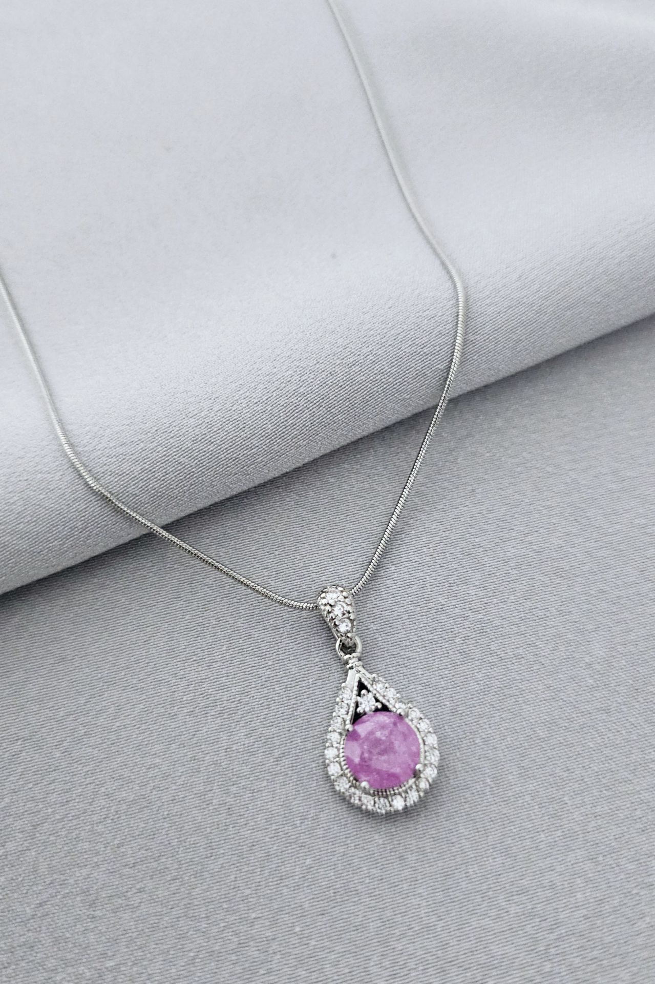 Çelik pembe taşlı 60 cm kolye