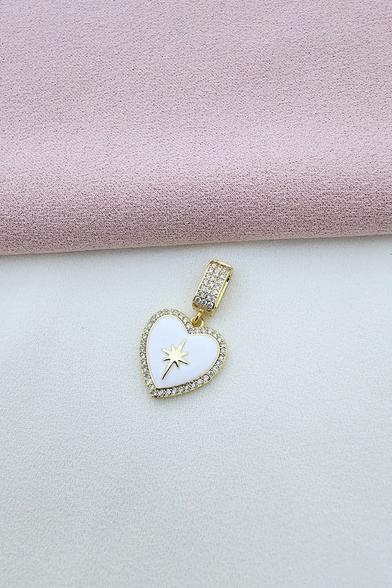 Ajda Charm