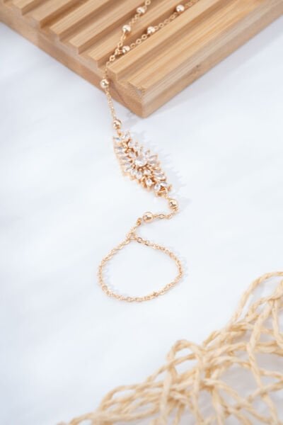 Rose Cam Çiçekli Şahmeran