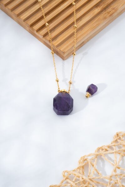 Mor Esans Şişesi  VİP Kolye