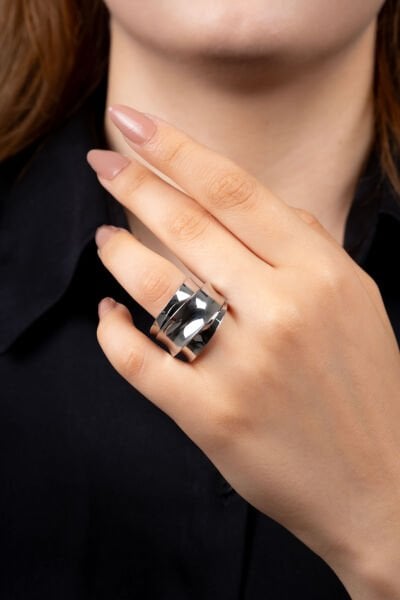 Silver Asimetrik Kıvrımlı Yüzük