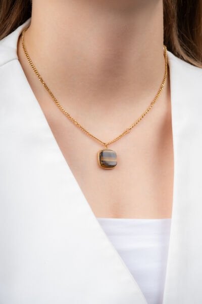 Altın Renk Kaplan Gözü Taşlı VİP Kolye