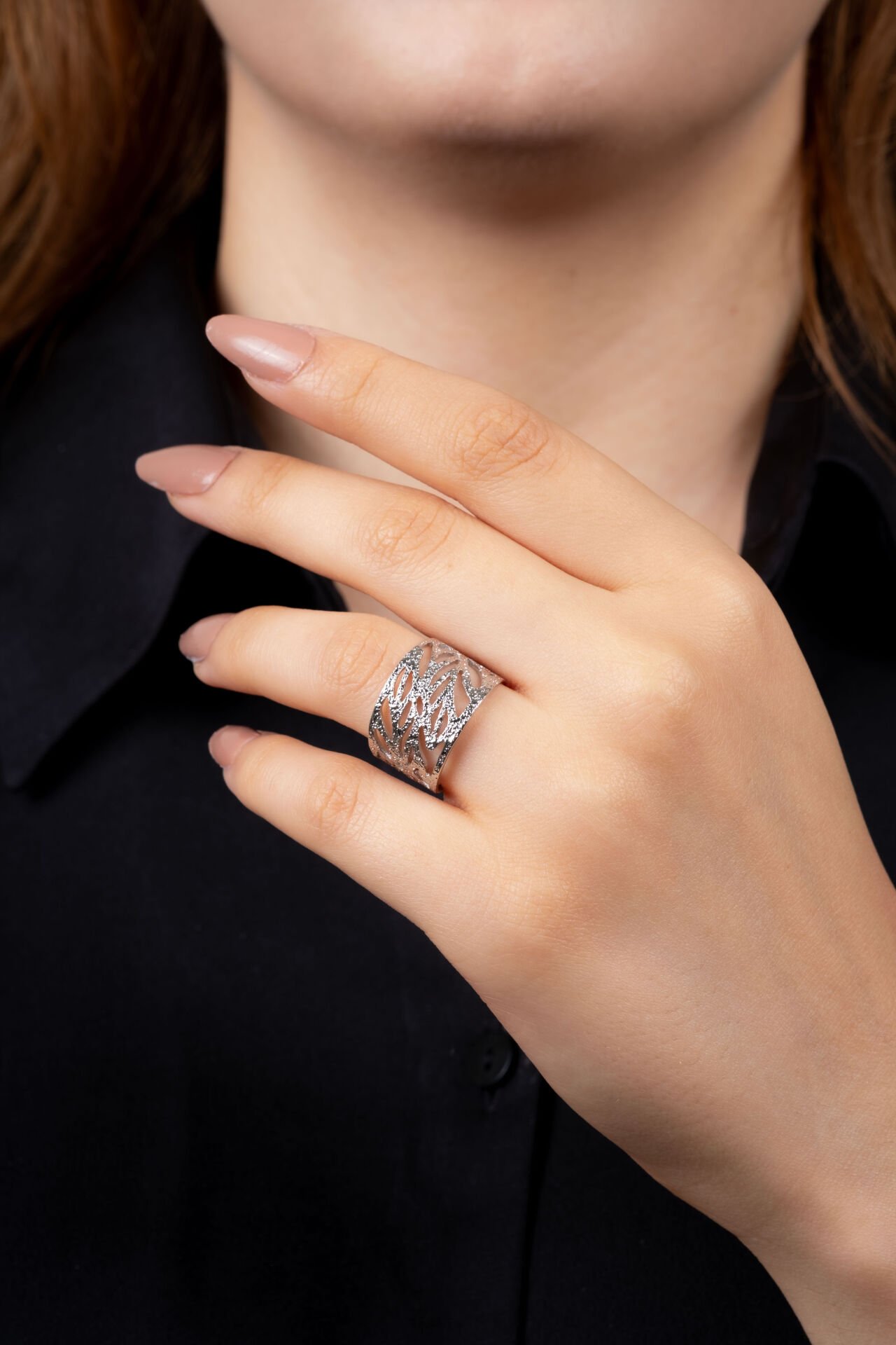 Silver Yaprak Motifli Yüzük