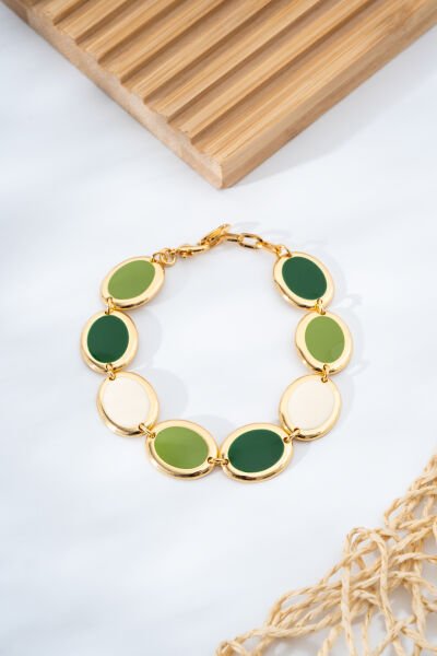 Altın Renk Yeşil ve Beyaz Taşlı Oval Tasarım VİP Bileklik