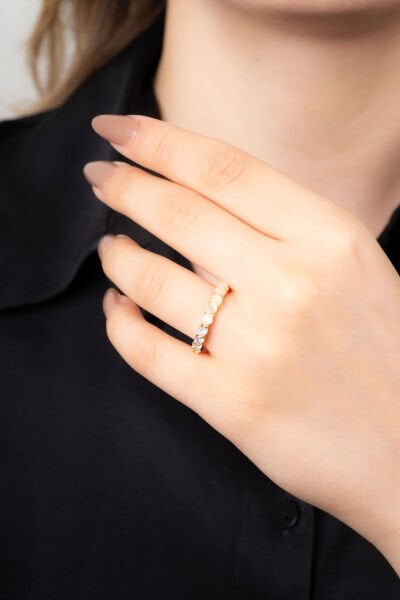 Gold İnci Görünümlü Taş Detaylı Yüzük