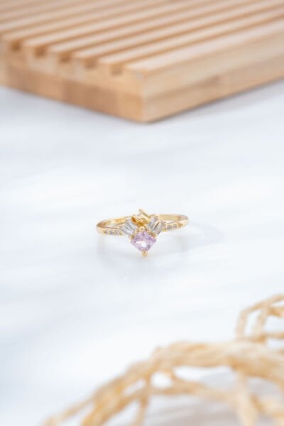 Gold Mor Taşlı Yüzük